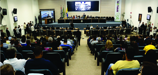Autoridades destacam a história e os desafios nos 68 anos de Barueri