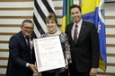 Câmara de Barueri concede título de cidadã à educadora Lucina Dias Batista