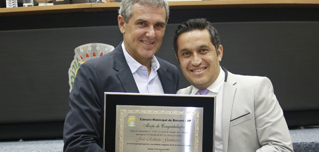 Câmara presta homenagem a José Roberto Guimarães