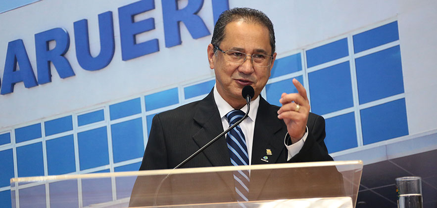 Carlinhos do Açougue usa tribuna para comentar declarações do ex – prefeito Rubens Furlan