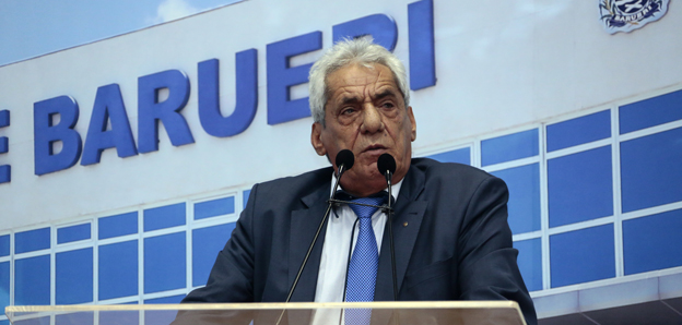 Jânio pede reforma em biblioteca no Parque Imperial