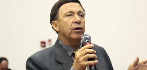 José de Melo pede ponte para ligar Chácaras Marco a Alphaville