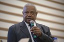 Miguel de Lima pede a construção de um escadão no Parque Viana Miguel de Lima pede a construção de um escadão no Parque Viana