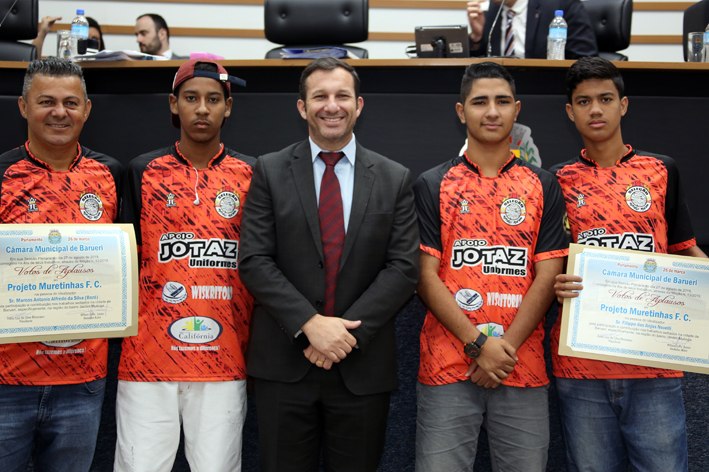 Câmara destaca projeto social Muretinhas FC