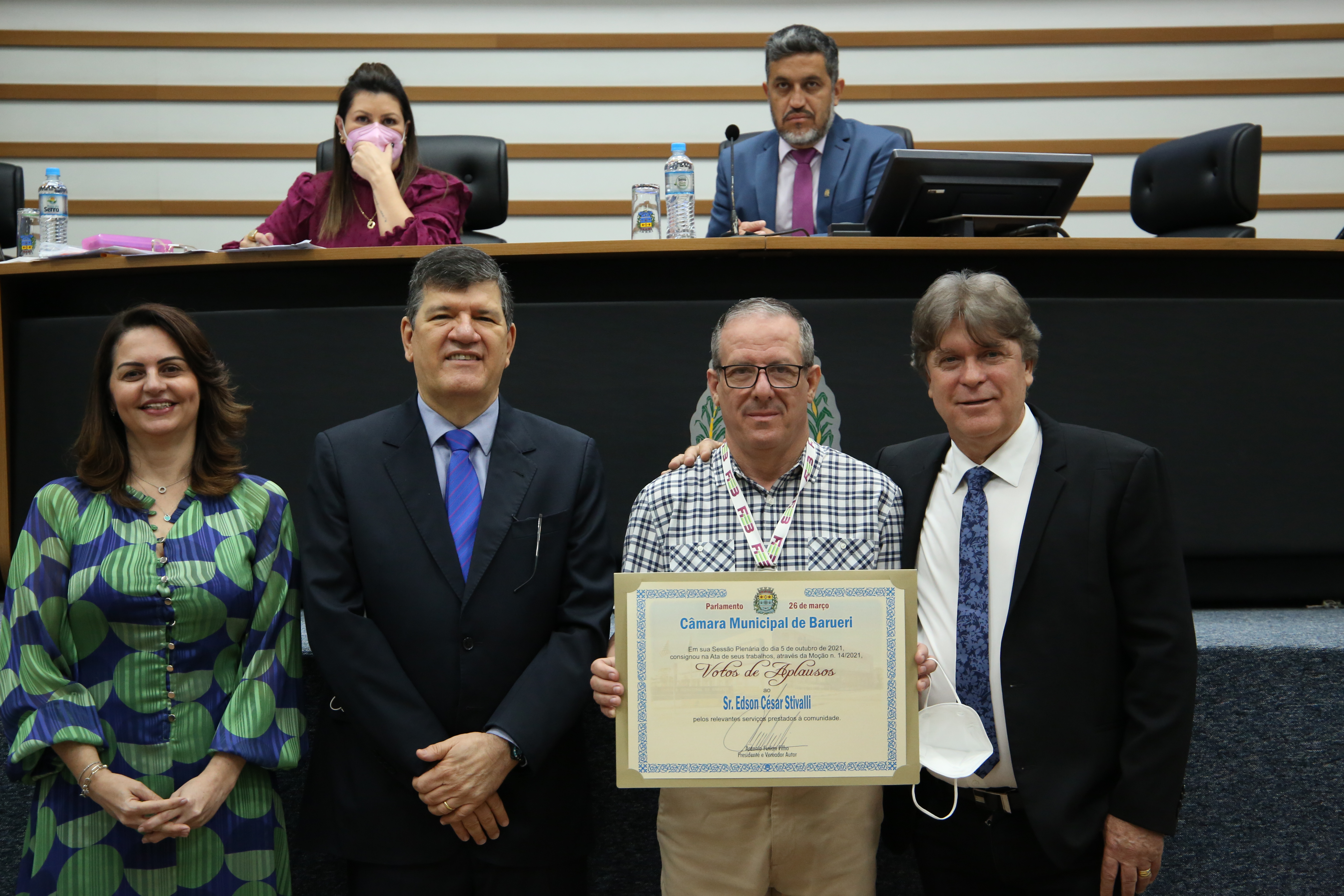 Servidor da FIEB é homenageado na Câmara de Barueri