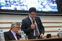 Vereador Robertinho quer trocar o sistema de iluminação pública de Barueri Vereador Robertinho quer trocar o sistema de iluminação pública de Barueri