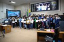 Vereadores homenageiam profissionais de saúde que atuam no combate à pandemia