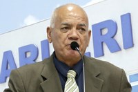 Zé Baiano quer instalação de câmeras em escolas e creches municipais