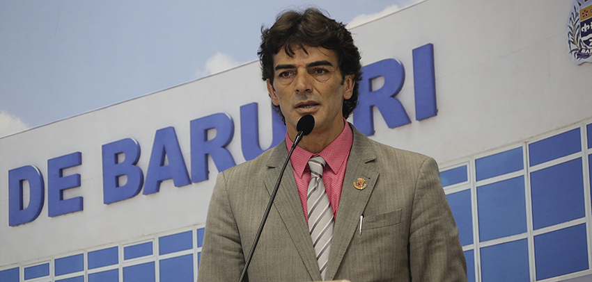 Zetti pede alteração no horário de funcionamento da Delegacia da Mulher